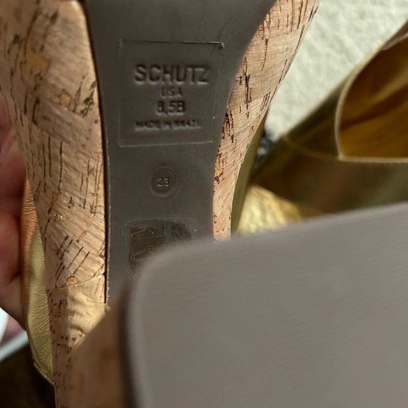 SCHUTZ Velma Metallic Leather Sandal - Picture 6 of 6